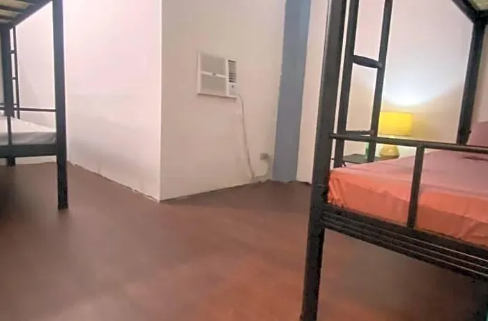Lime Lite Hotel Manila